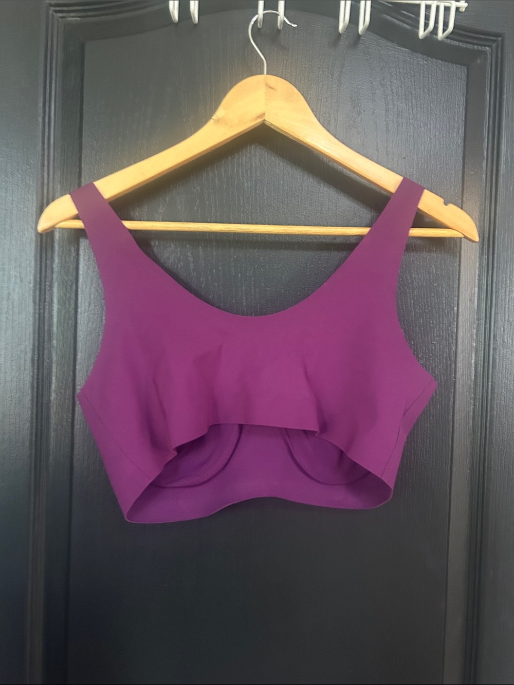 Knix Revolution Pullover Bra, Wireless, Size Large, Purple, Eggplant, Seamless - Picture 4 of 4